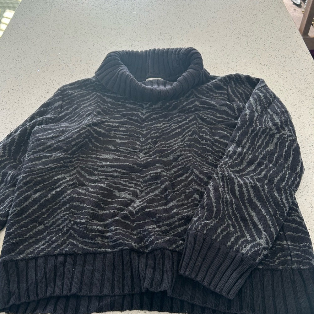 Jones New York Sweater Women's L Multi Zebra Print Ribbed Hem & Cuff Turtle Neck